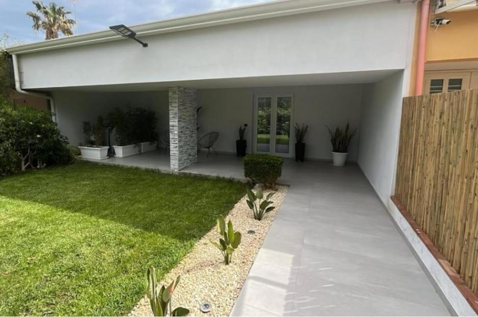 I Mori Di Brucoli Villa Luaran gambar